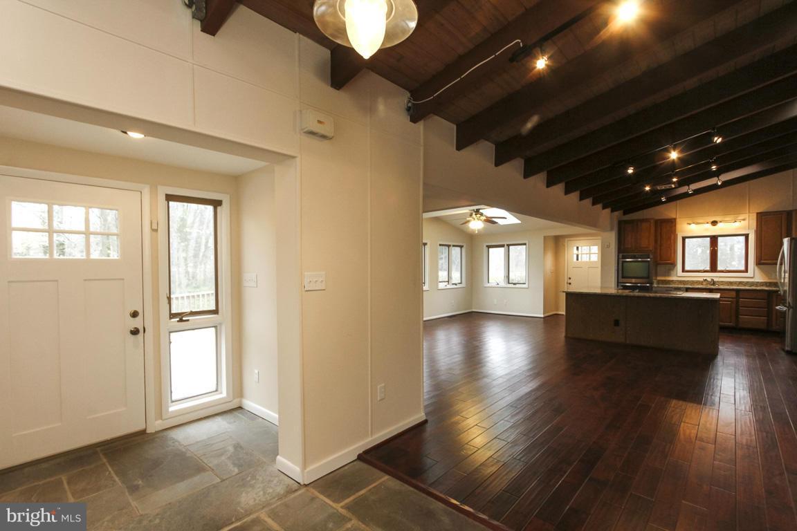 7231 Braddock Road Springfield, VA 22151 - Photo 24 of 30 Interior (General)