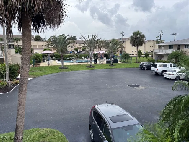 $128,000 | 339 Joel Boulevard, Unit 221, Lehigh Acres, FL 33936