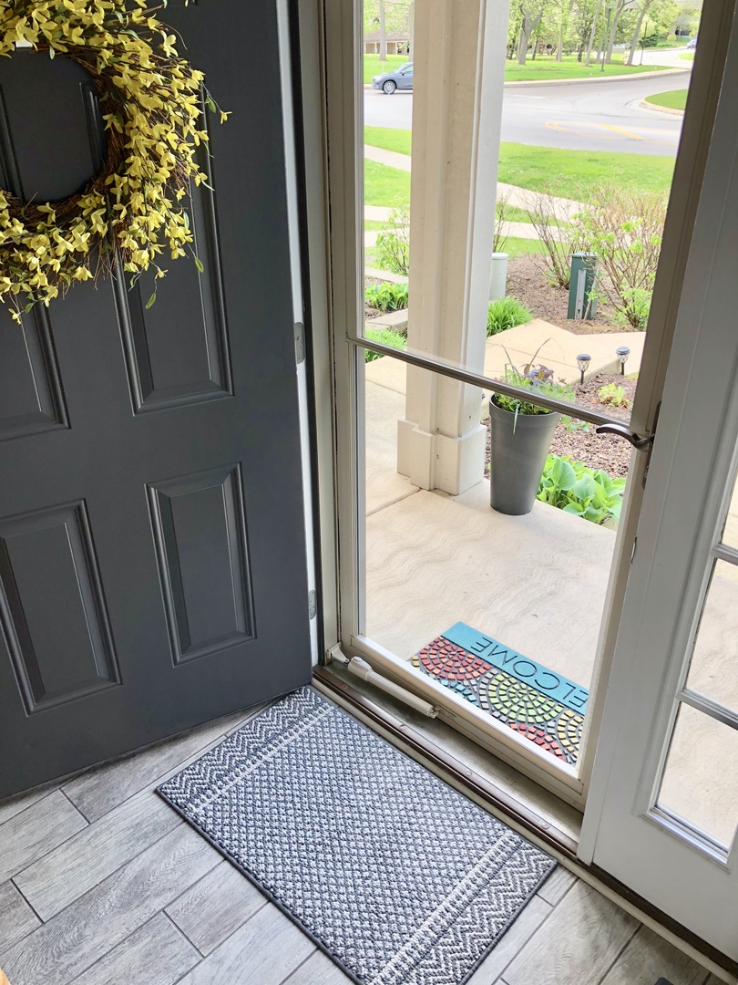 S020 Kerry Court Winfield, IL 60190 - Photo 2 of 23 a view of a balcony