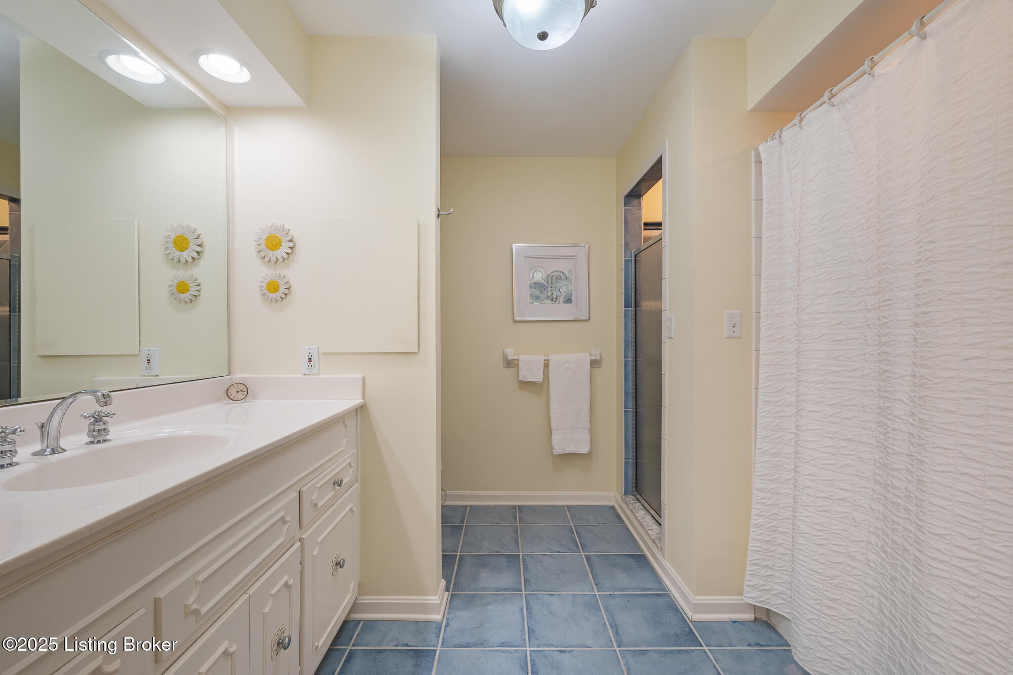 3116 Runnymede Road Louisville, KY 40222 - Photo 23 of 39 3116 Runnymede Rd-41
