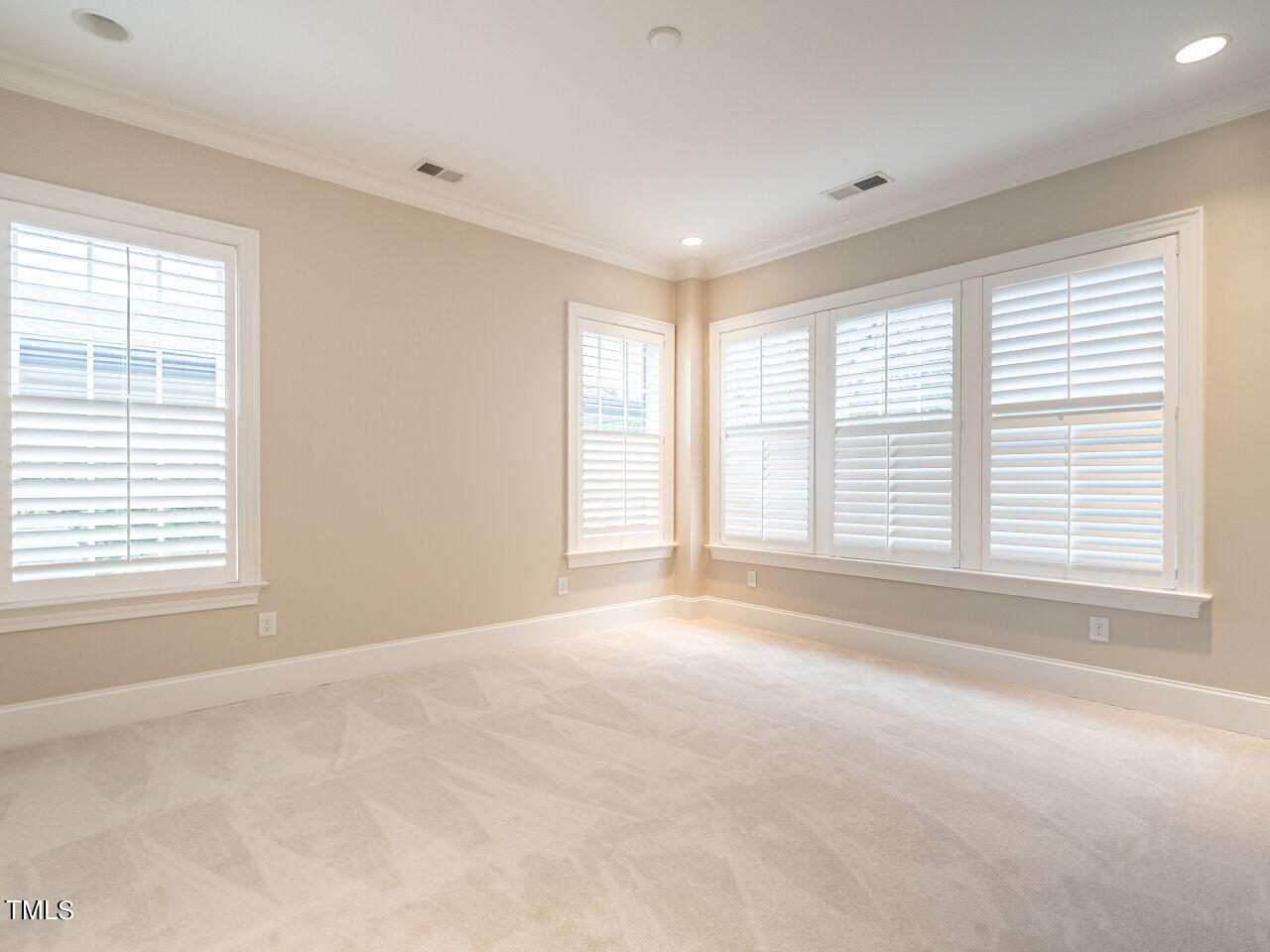 2017 Fairview Road, Unit 100 Raleigh, NC 27608 - Photo 21 of 32 020-1280x960-primary-bedroom