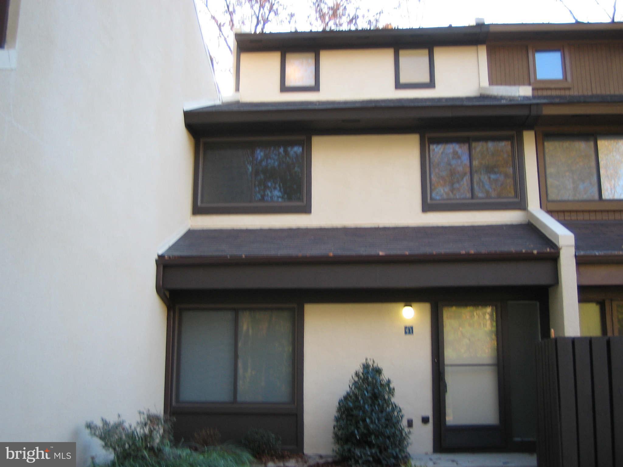 2291 White Cornus Lane Reston, VA 20191 - Photo 1 of 23 Exterior (Front)