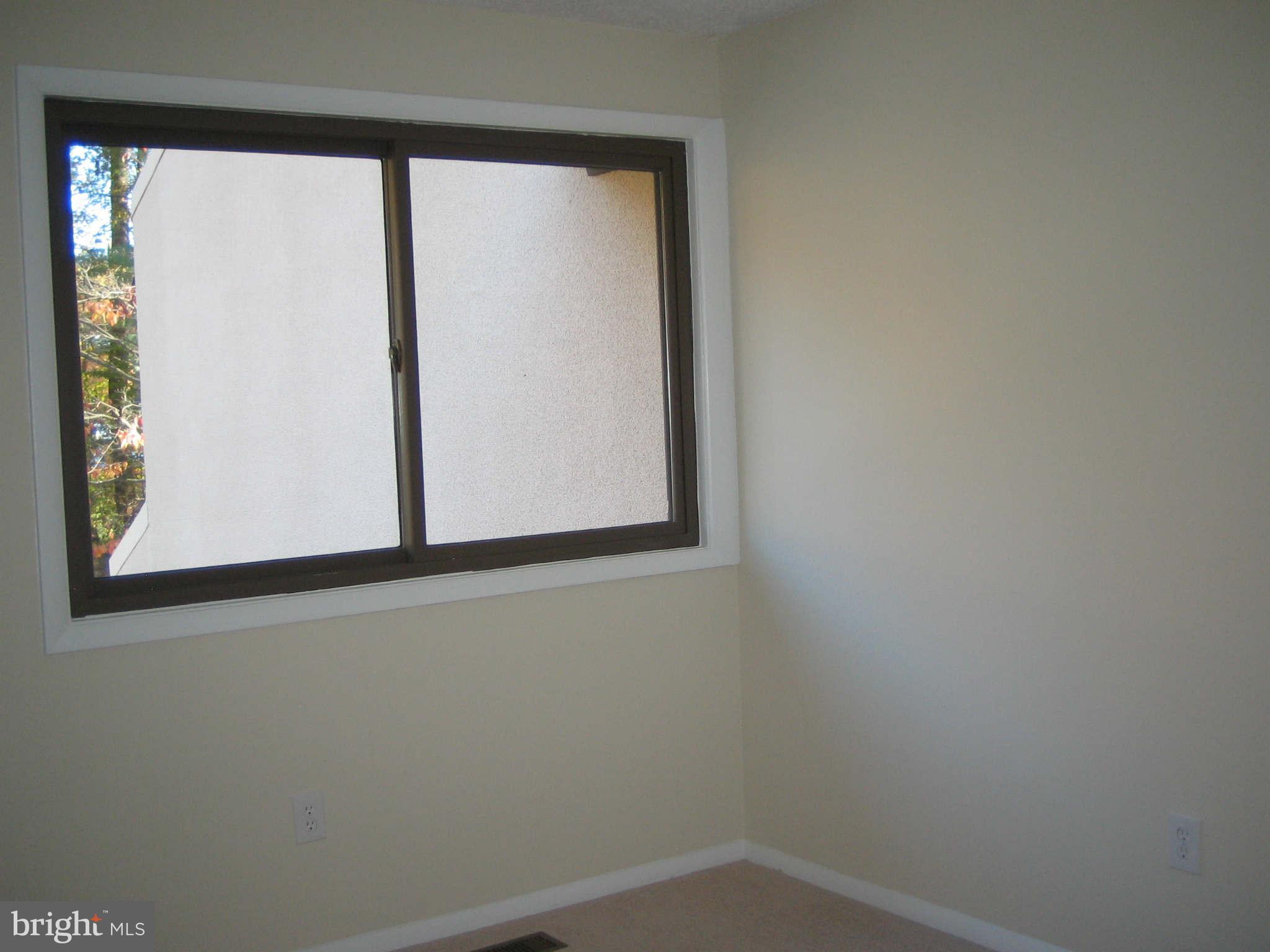 2291 White Cornus Lane Reston, VA 20191 - Photo 15 of 23 Bedroom