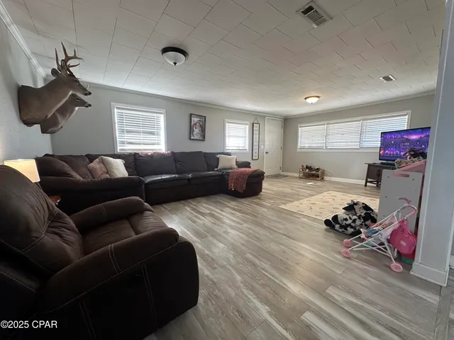 $169,000 | 7135 Hamilton Road, Grand Ridge, FL 32442