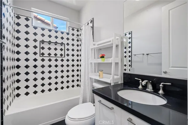 $2,150,000 | 18 Goldenrod, Lake Forest, CA 92630
