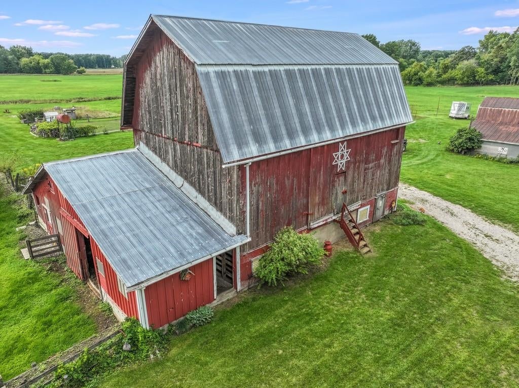 4667 North Croswell Road Alma, MI 48801 - Photo 56 of 89 Gallery Image 56