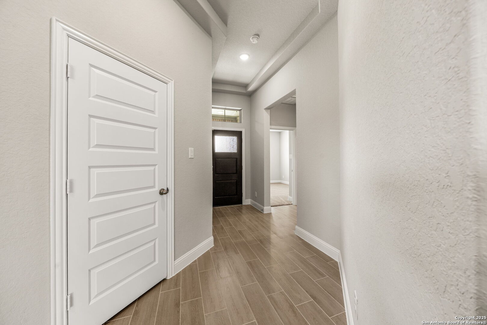 6739 Velma Path San Antonio, TX 78253 - Photo 2 of 20