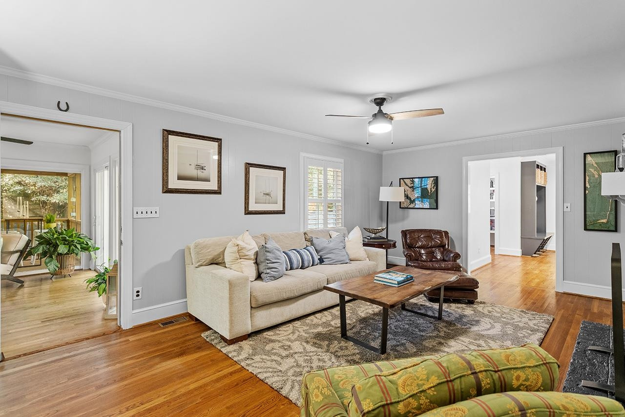 3105 Cartwright Drive Raleigh, NC 27612 - Photo 14 of 38 Family Room