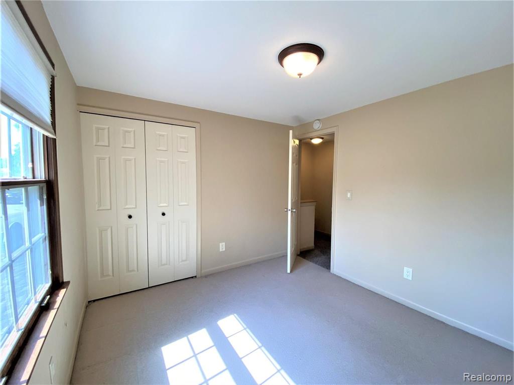 20230 Rippling Lane Northville, MI 48167 - Photo 21 of 32