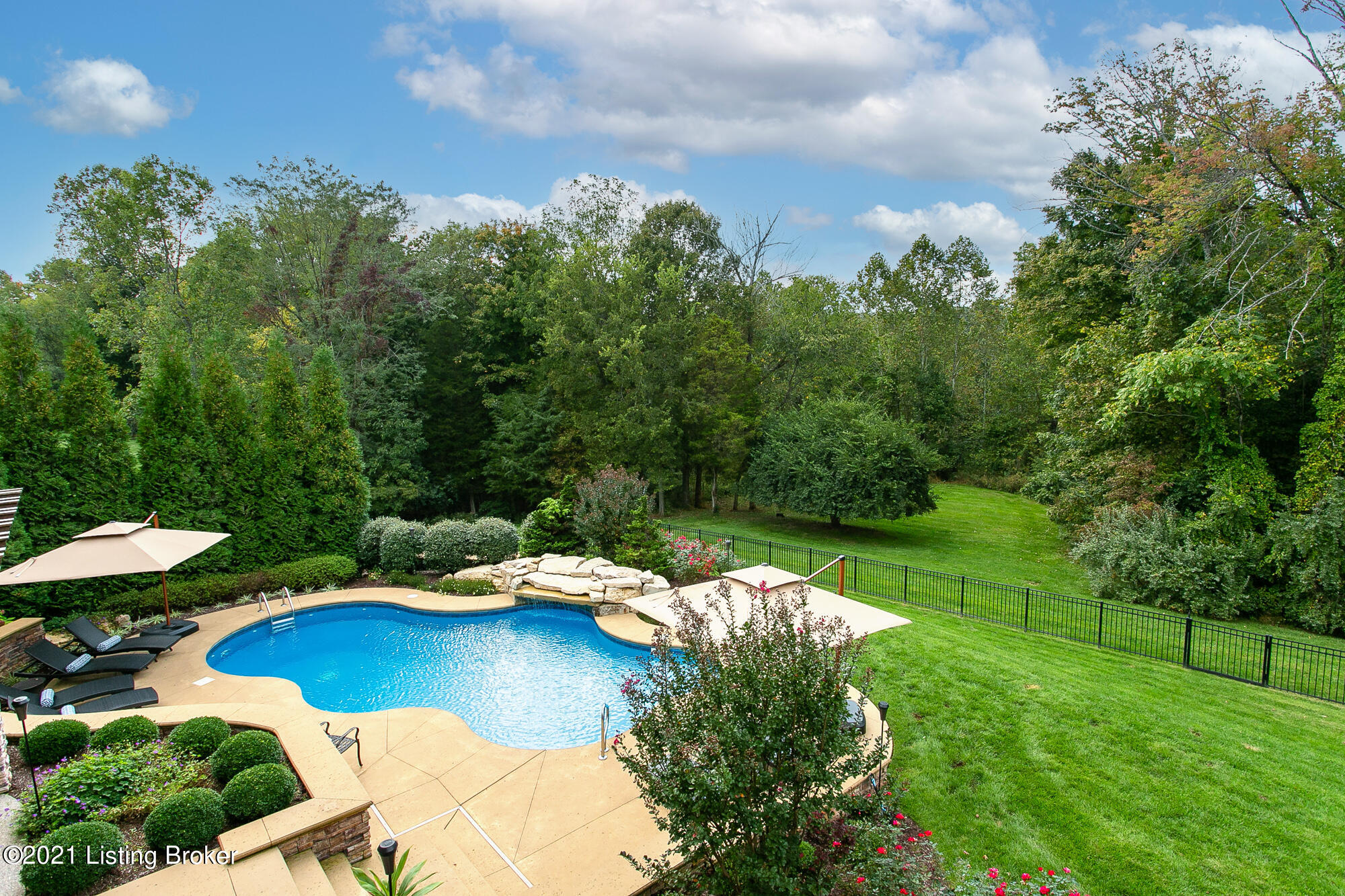 13319 Ridgemoor Drive Prospect, KY 40059 - Photo 26 of 65 13319 Ridgemoor Dr-73