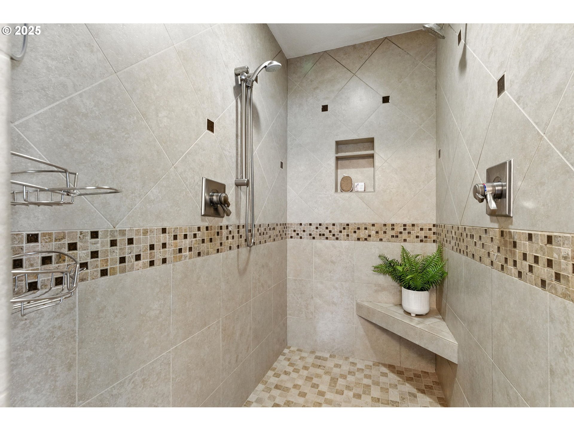 784 3rd Street Lake Oswego, OR 97034 - Photo 28 of 48