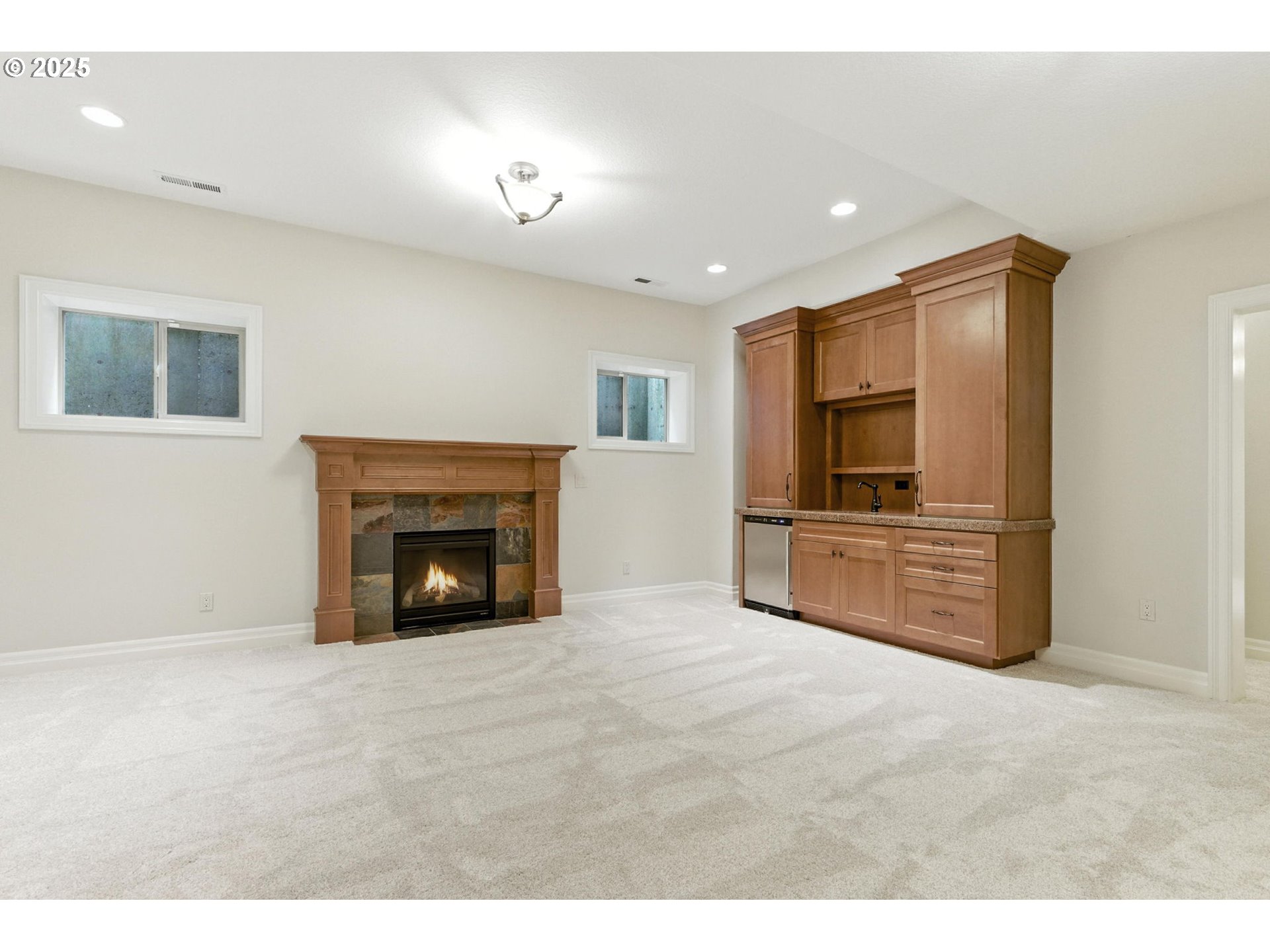 784 3rd Street Lake Oswego, OR 97034 - Photo 34 of 48 a view of kitchen with furniture and a fireplace