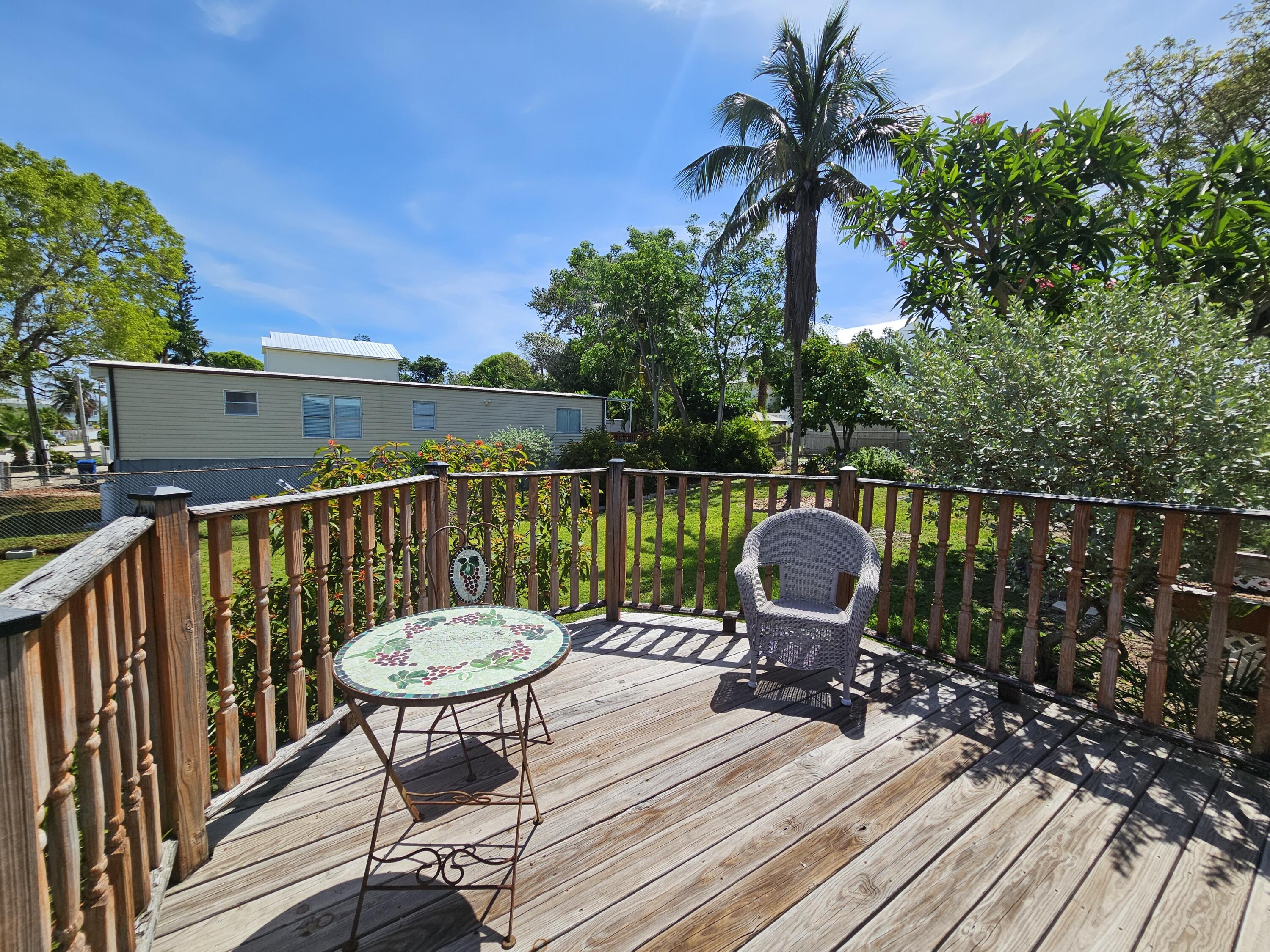 917 Plantation Road Key Largo, FL 33037 - Photo 25 of 31 Sunny Deck