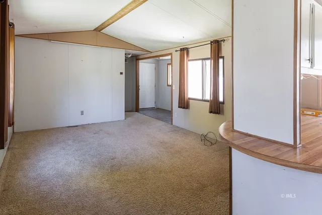 $825,000 | 980 Shahar Avenue, Lone Pine, CA 93545