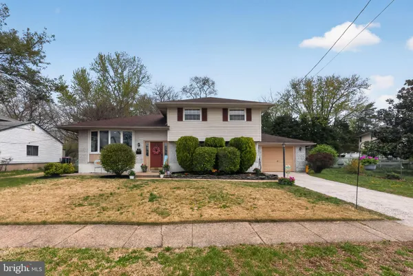 $385,000 | 16 Albert Road, Glendora, NJ 08029