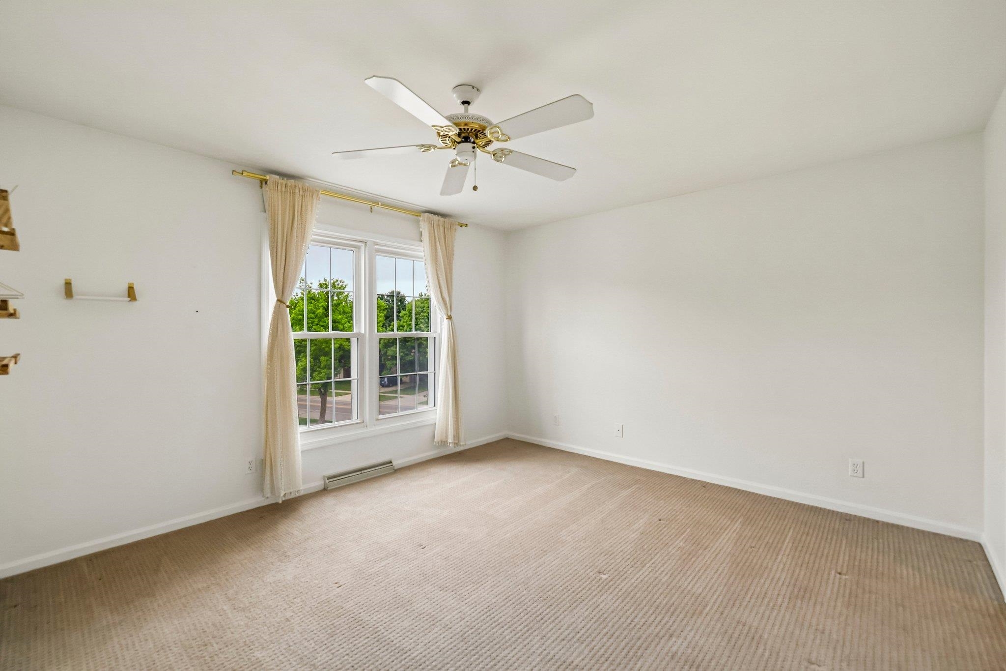 6808 Old Sauk Road Madison, WI 53717 - Photo 20 of 33