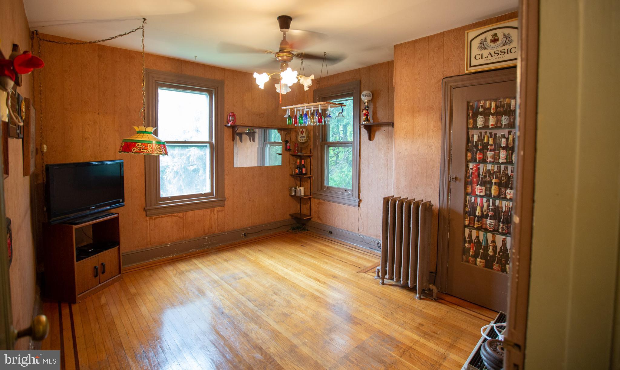 635 Rhawn Street Philadelphia, PA 19111 - Photo 40 of 45 Gallery Image 40