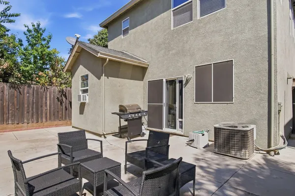 $425,000 | 6219 Howard Avenue, Riverbank, CA 95367
