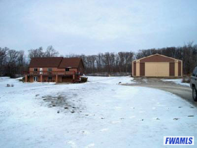 7320 McComb Road Churubusco, IN 46723 - Photo 2 of 5 Gallery Image 2