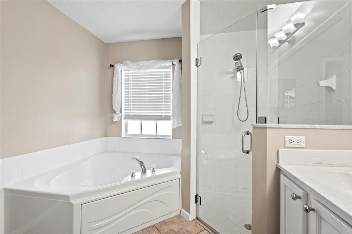 515 Southeast Cliff Road Port St. Lucie, FL 34984 - Photo 31 of 70 515-SE-Cliff-Rd-0019
