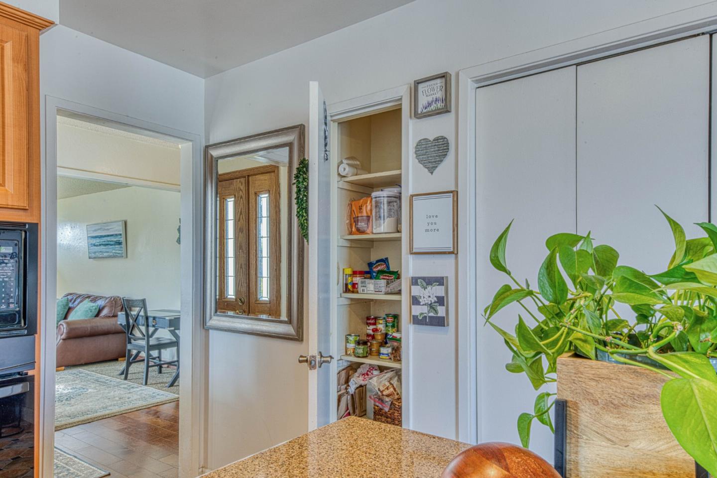 752 A Middlefield Road, Unit A Salinas, CA 93906 - Photo 19 of 45