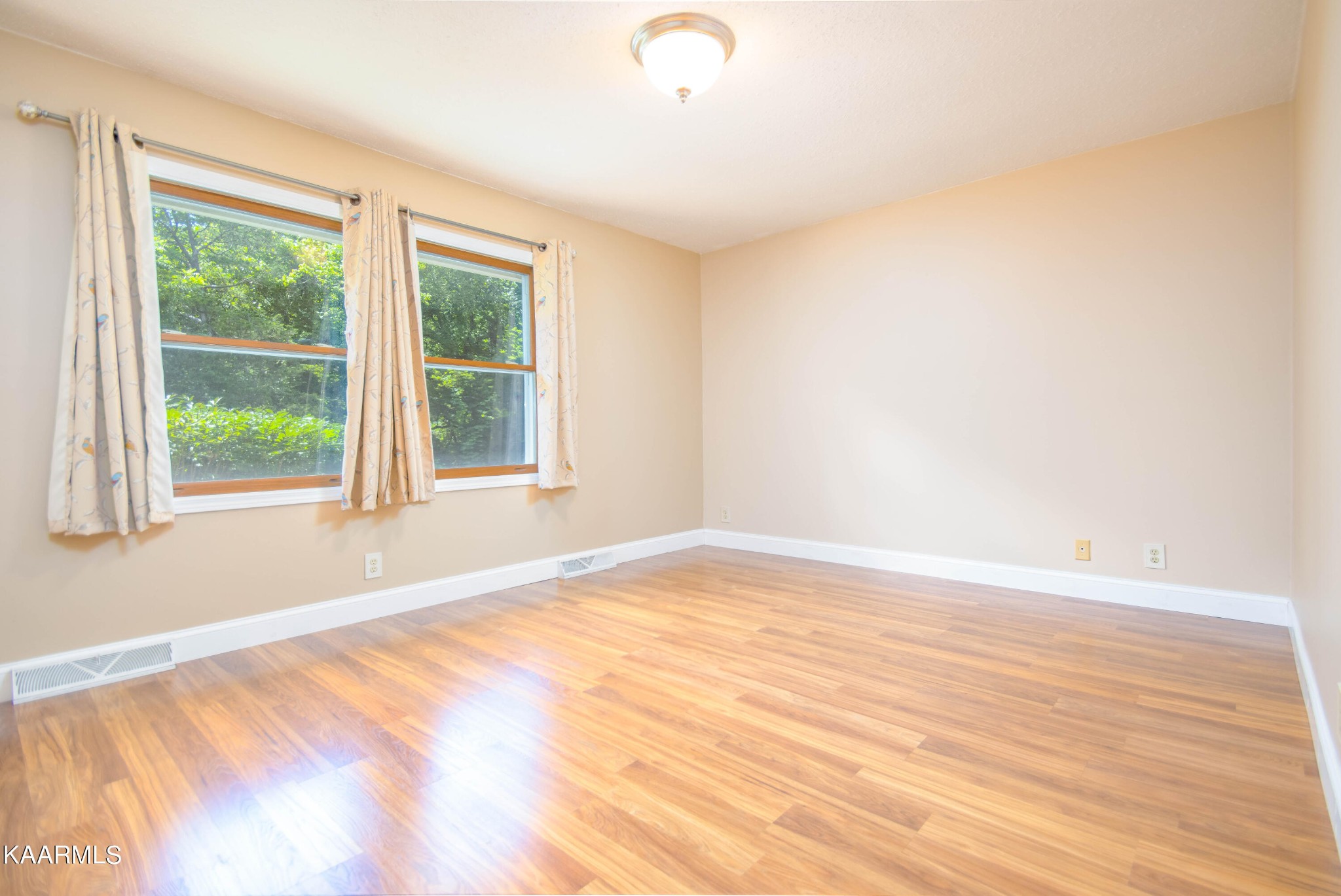 710 Crest Forest Road Knoxville, TN 37923 - Photo 12 of 40