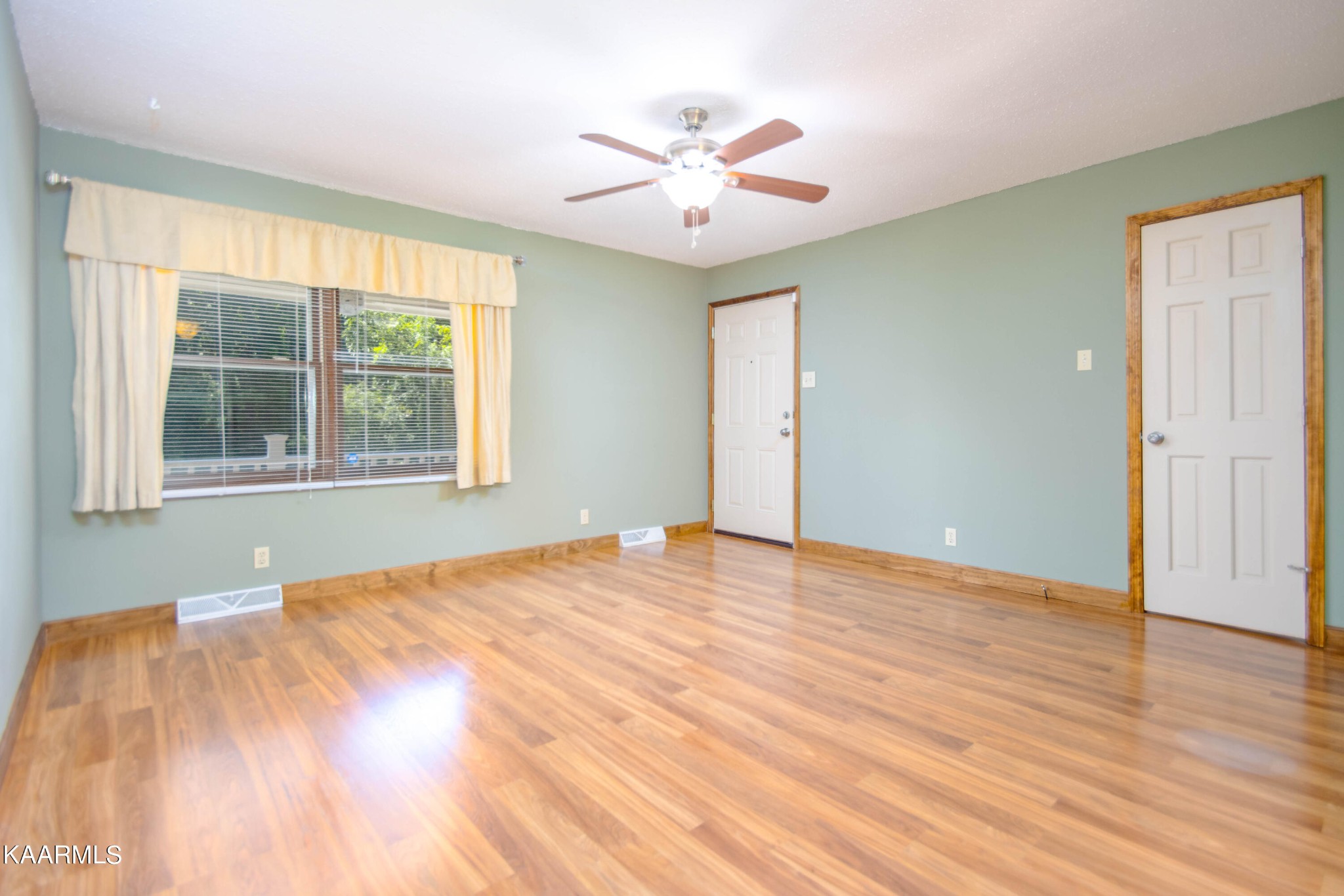 710 Crest Forest Road Knoxville, TN 37923 - Photo 18 of 40