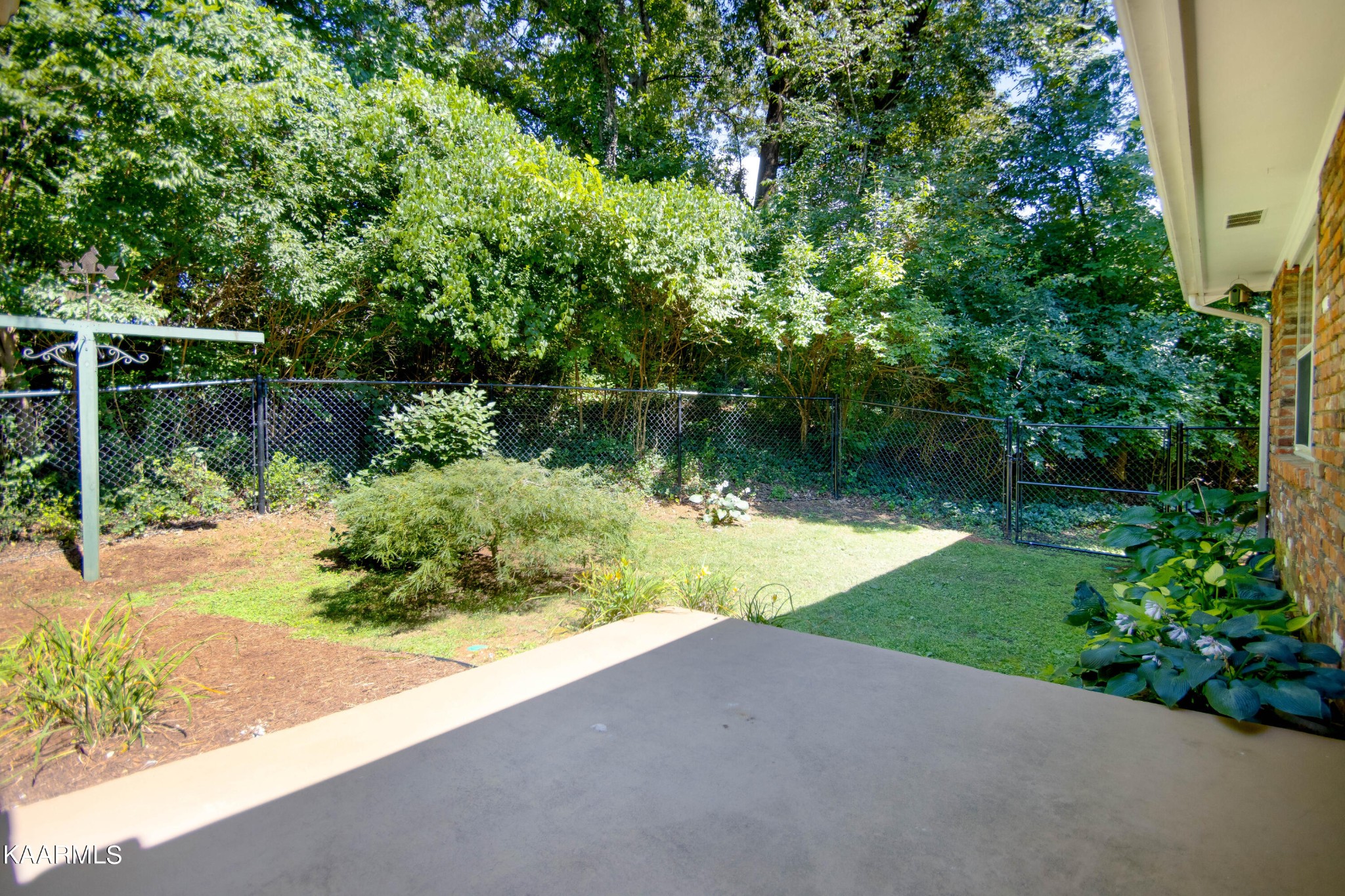 710 Crest Forest Road Knoxville, TN 37923 - Photo 30 of 40