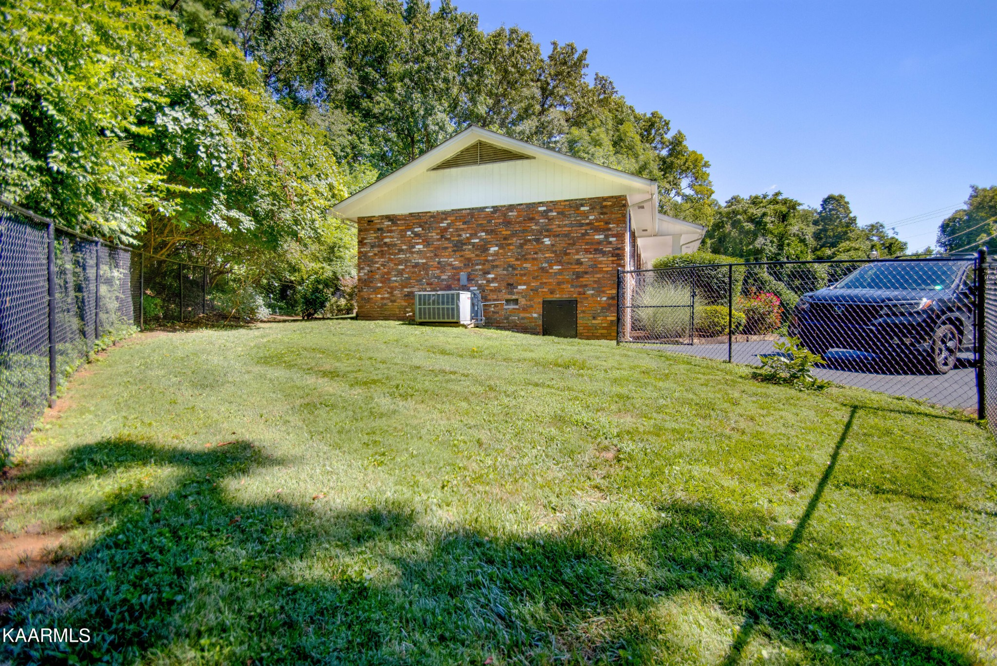 710 Crest Forest Road Knoxville, TN 37923 - Photo 34 of 40