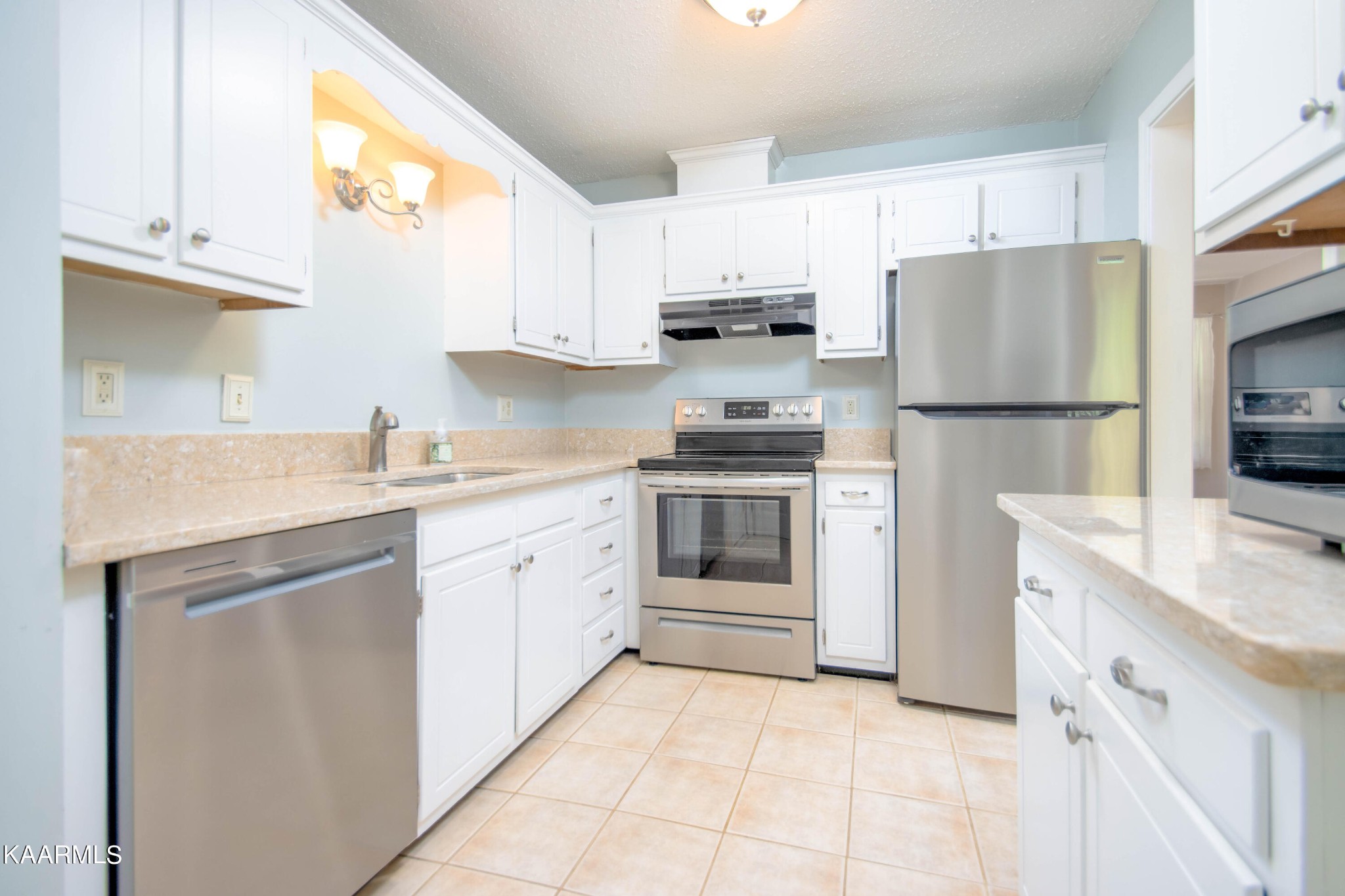 710 Crest Forest Road Knoxville, TN 37923 - Photo 9 of 40