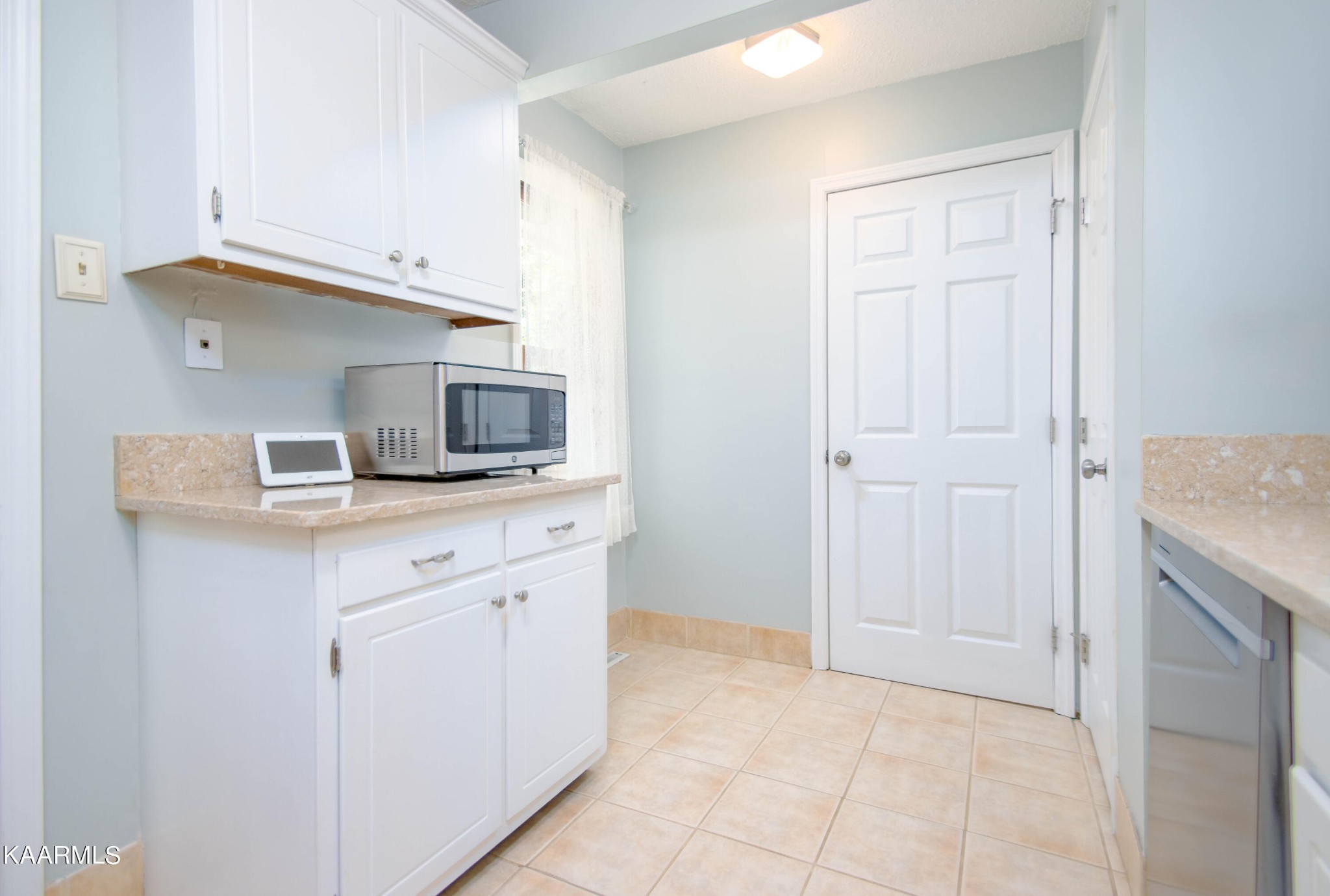 710 Crest Forest Road Knoxville, TN 37923 - Photo 10 of 40