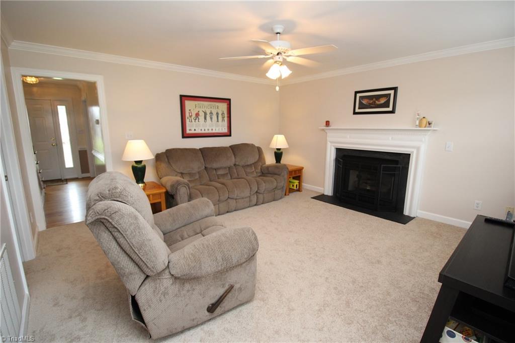2625 Celeste Road Walkertown, NC 27051 - Photo 11 of 26 Gallery Image 11