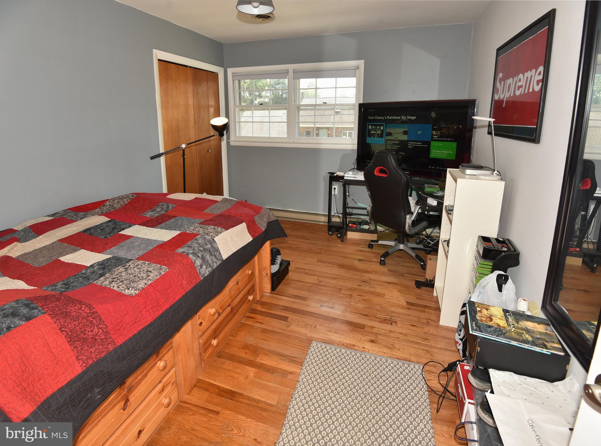 7826 Harbor Road Pasadena, MD 21122 - Photo 25 of 66 Bedroom 2 or guest bed.