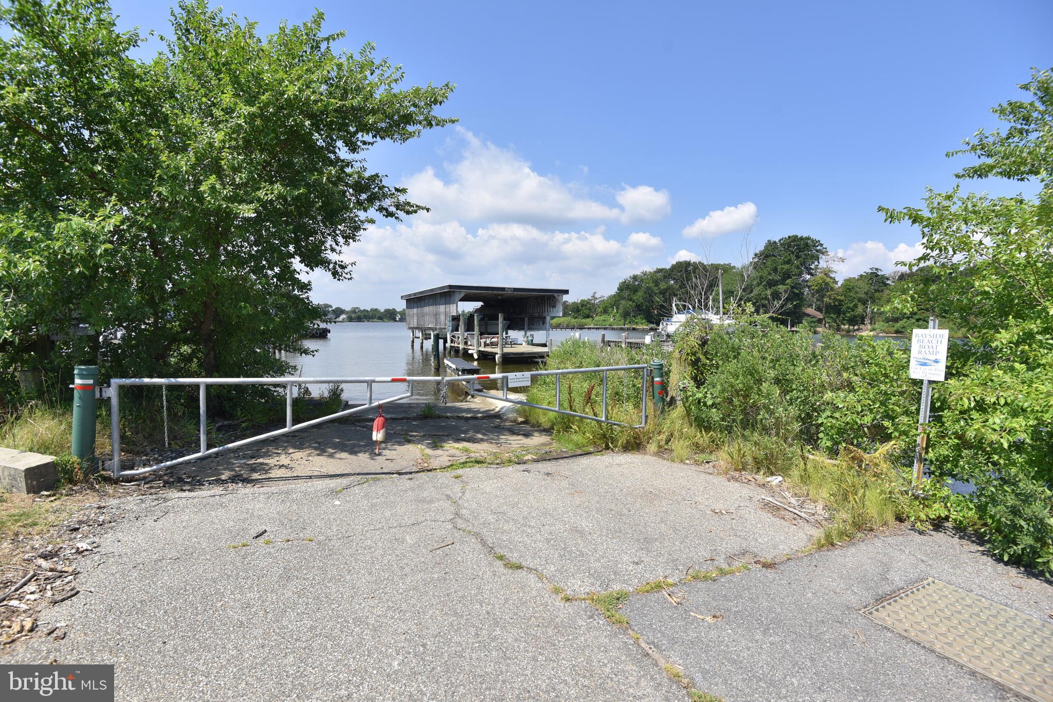 7826 Harbor Road Pasadena, MD 21122 - Photo 49 of 66 Another ramp access point.