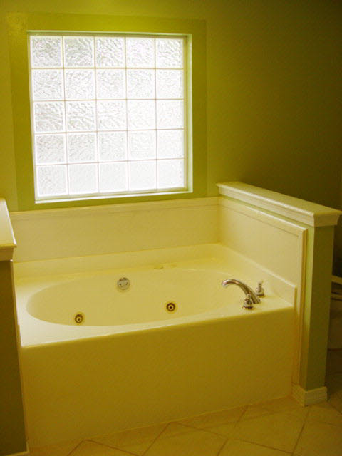 10496 South Side Loop Fairhope, AL 36532 - Photo 16 of 29 Master tub