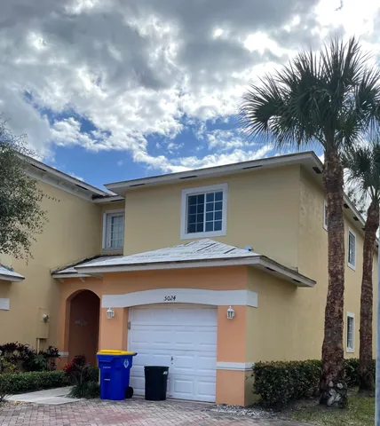 $2,400 | 5024 Southeast Mariner Garden Circle, Stuart, FL 34997