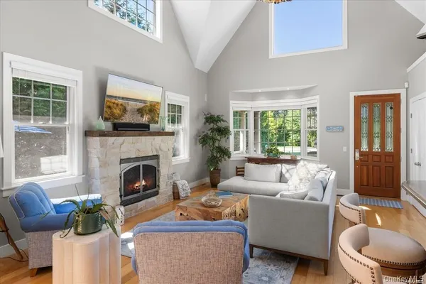 $7,900 | 48 Jessup Avenue, Quogue, NY 11959