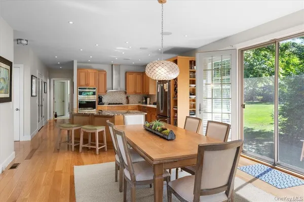 $7,900 | 48 Jessup Avenue, Quogue, NY 11959