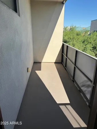 $549,900 | 901 South Smith Road, Unit 1045, Tempe, AZ 85281