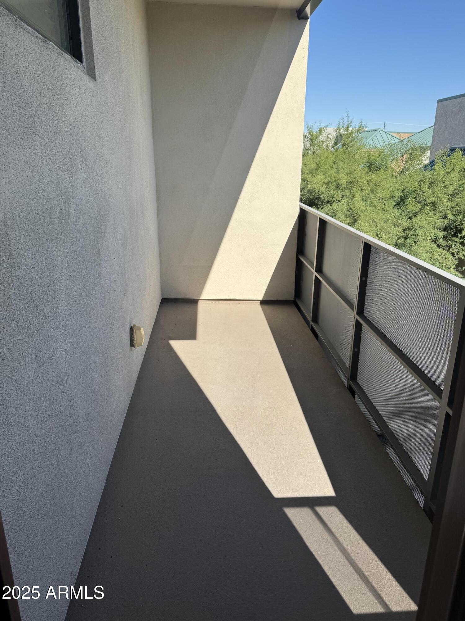 901 South Smith Road, Unit 1045 Tempe, AZ 85281 - Photo 28 of 32 Balcony