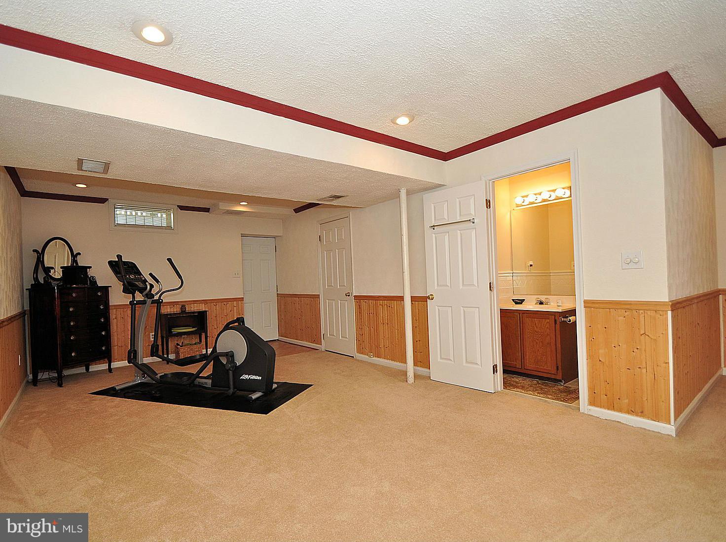 9502 Hallhurst Road Baltimore, MD 21236 - Photo 28 of 30 Basement