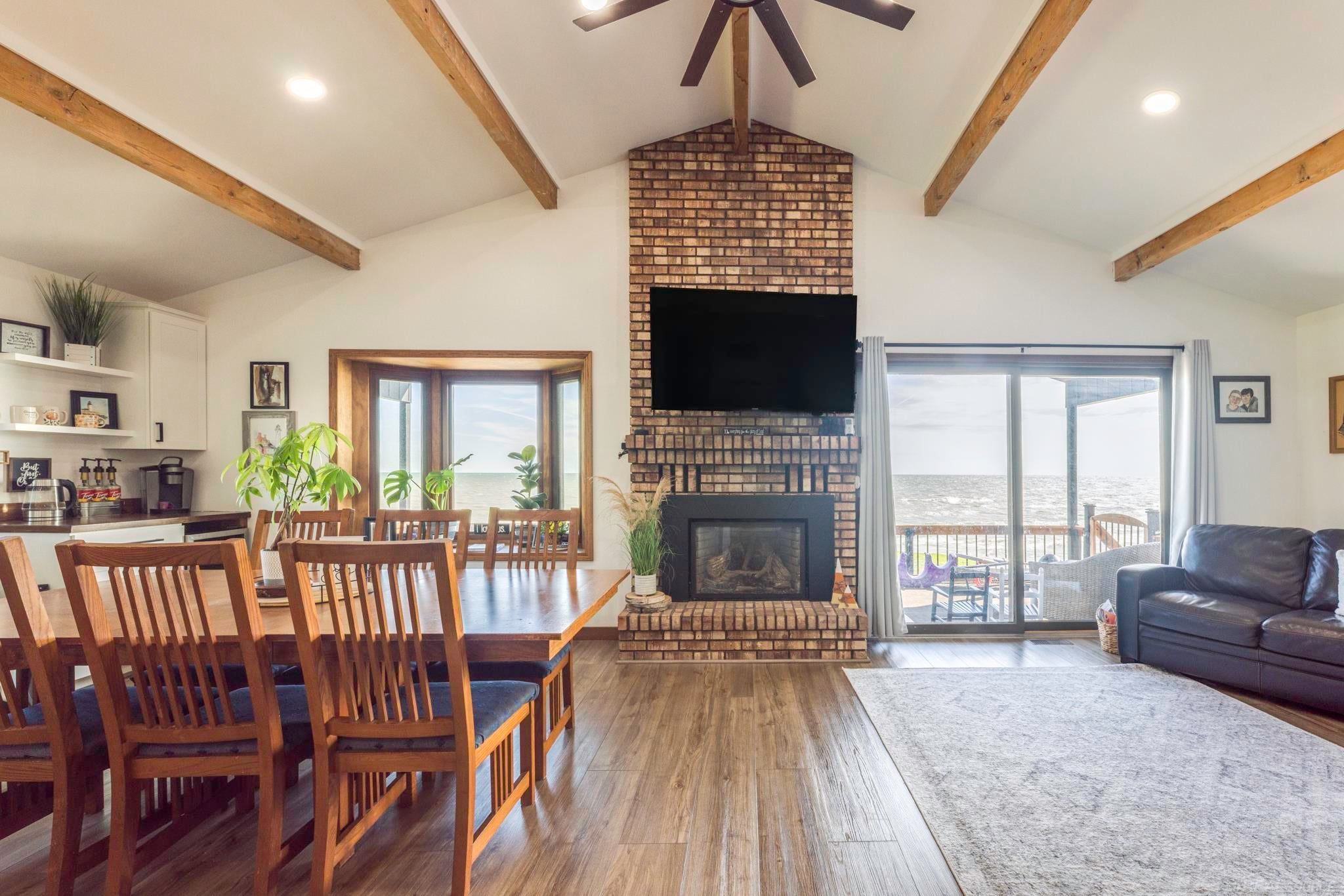8915 Lakeshore Road Lexington, MI 48450 - Photo 11 of 89 Gallery Image 11