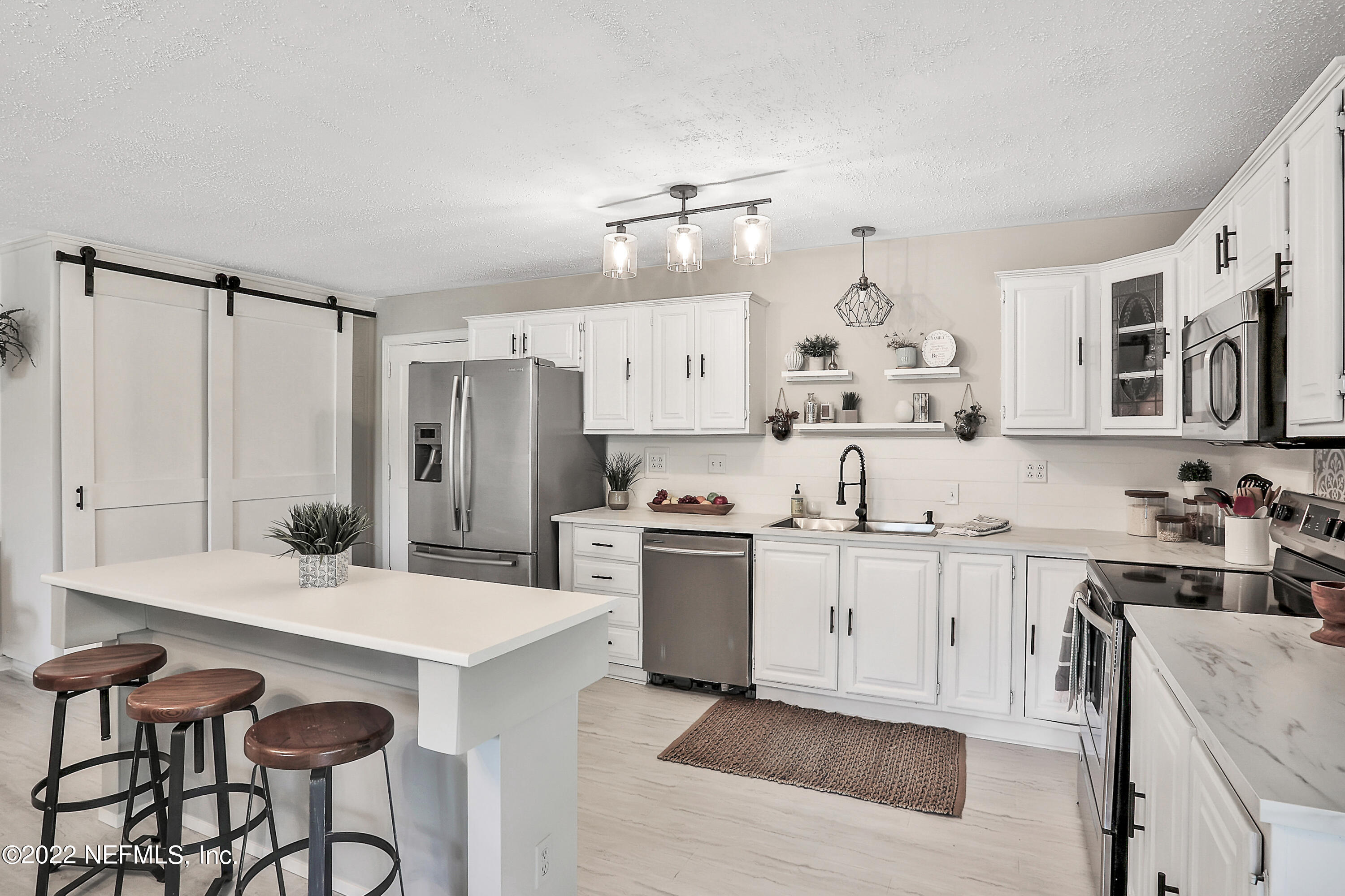 6904 Altama Road Jacksonville, FL 32216 - Photo 7 of 24 Gorgeous Open Kitchen