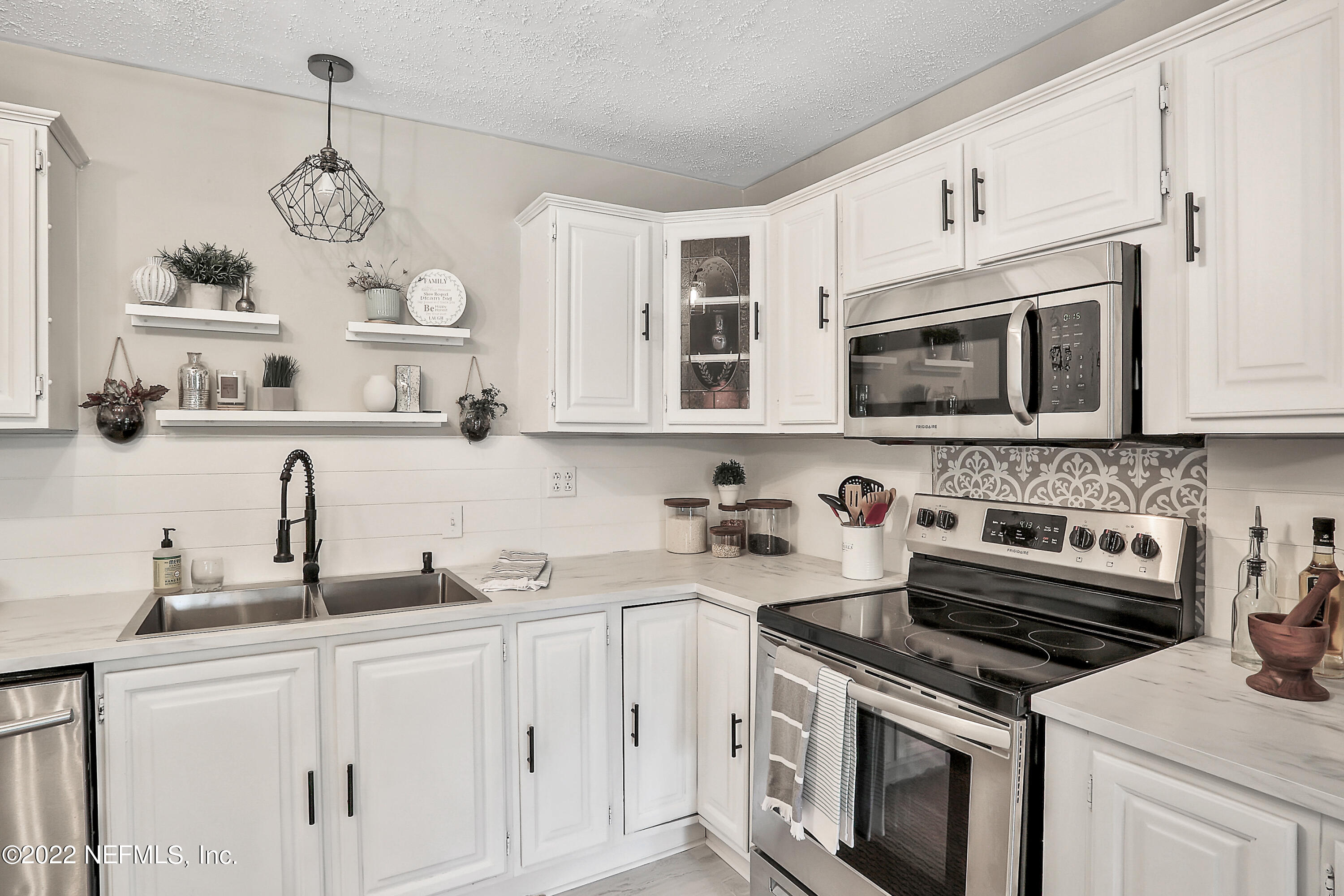 6904 Altama Road Jacksonville, FL 32216 - Photo 9 of 24 New Appliances
