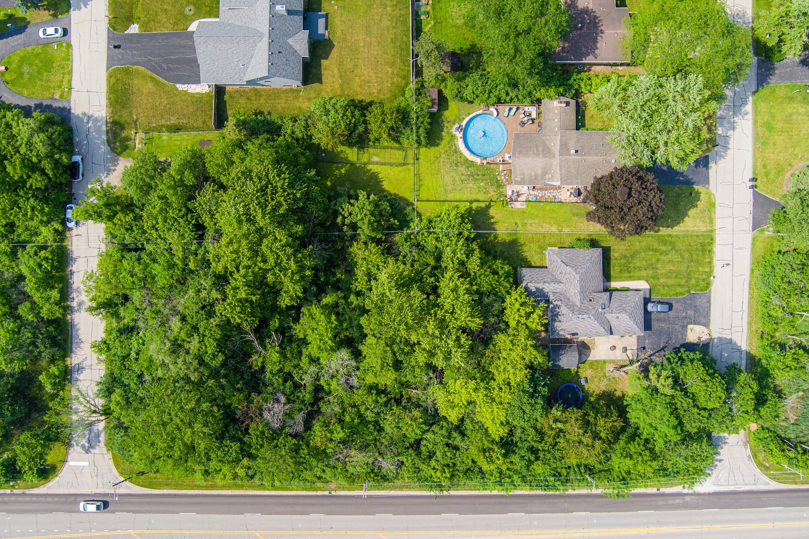 Lot 17-18 Roosevelt Road Winfield, IL 60190 - Photo 7 of 17 an aerial view of a house