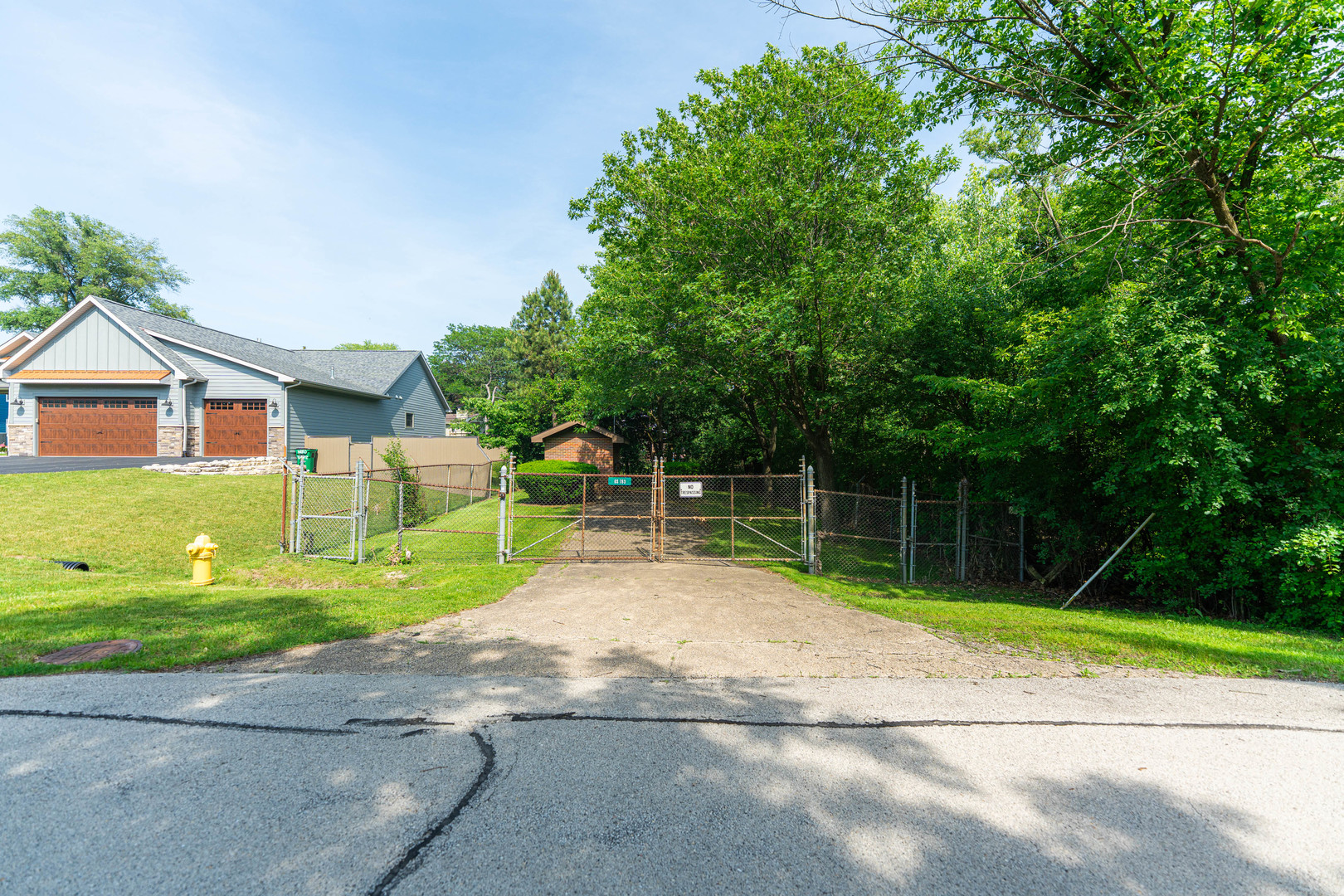 Lot 17-18 Roosevelt Road Winfield, IL 60190 - Photo 10 of 17 a small garden in the middle of a house