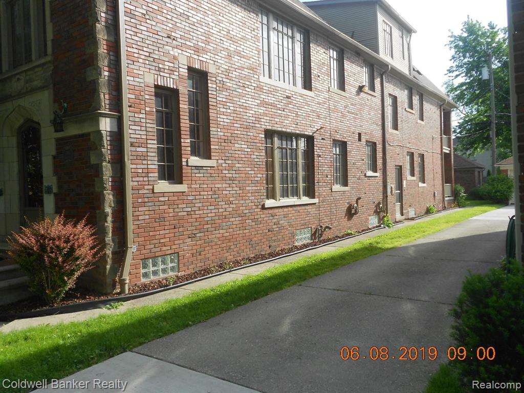 798 Trombley Road Grosse Pointe, MI 48230 - Photo 32 of 37
