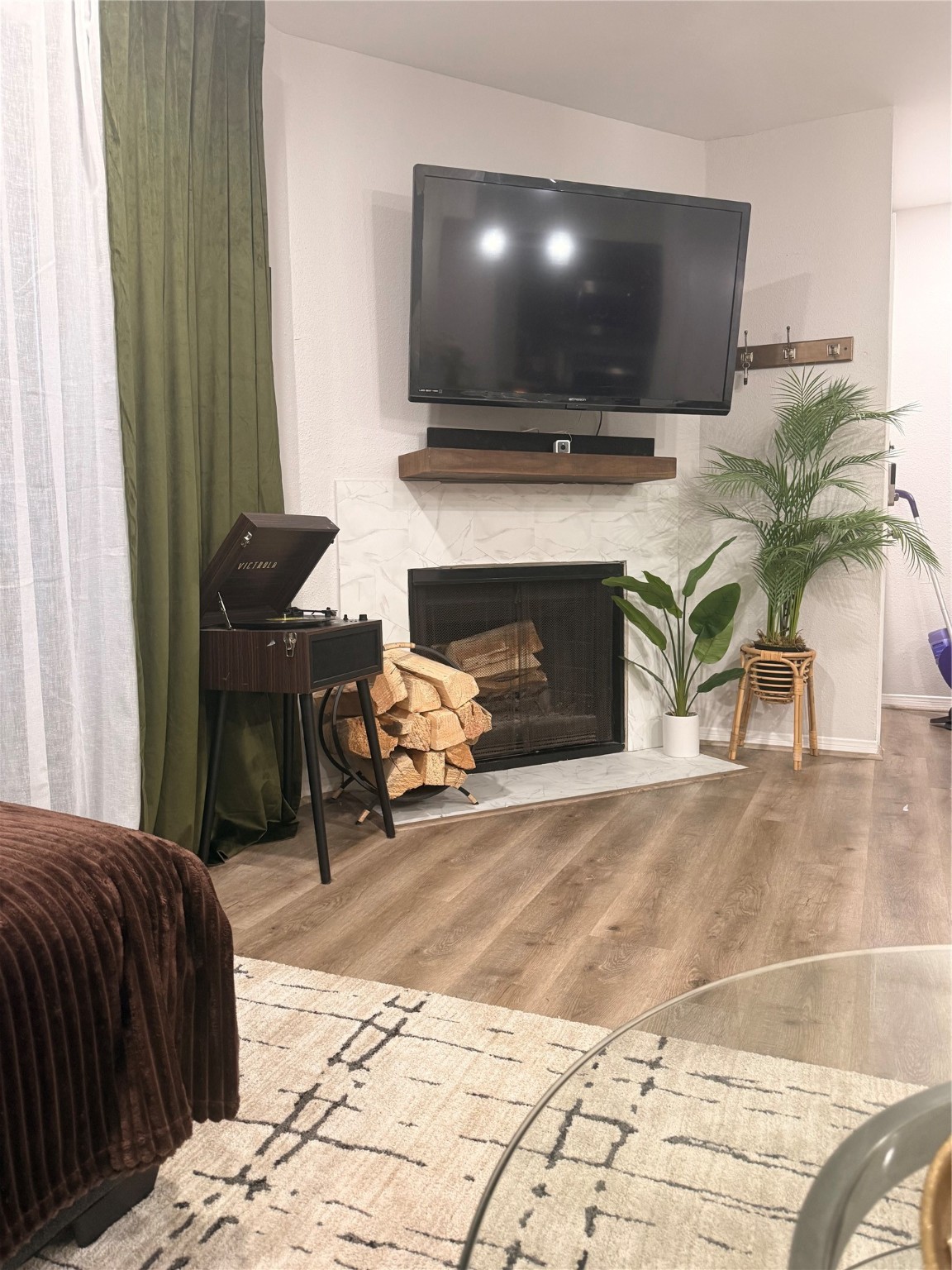 3600 Jeanetta Street, Unit 401 Houston, TX 77063 - Photo 2 of 10