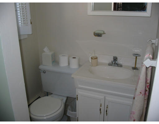 96 Yvonne Road Bellingham, MA 02019 - Photo 11 of 11 Gallery Image 11