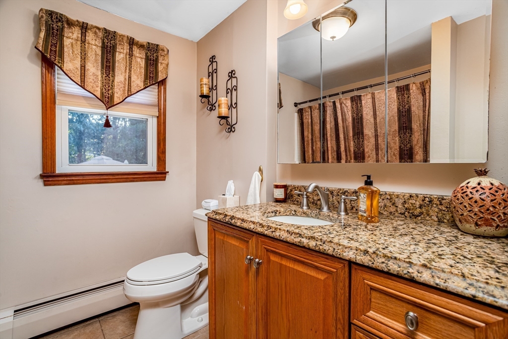 24 Colony Road Westminster, MA 01473 - Photo 19 of 31 Gallery Image 19